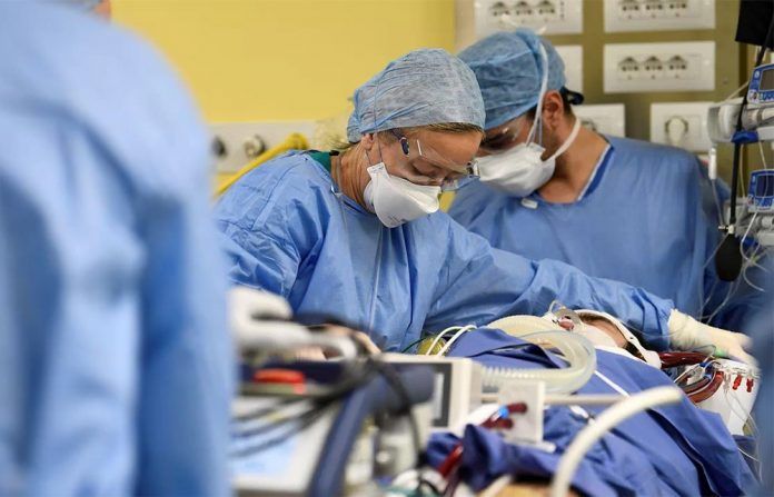 Registra Oaxaca 392 casos nuevos de coronavirus y 28 decesos en 48 horas