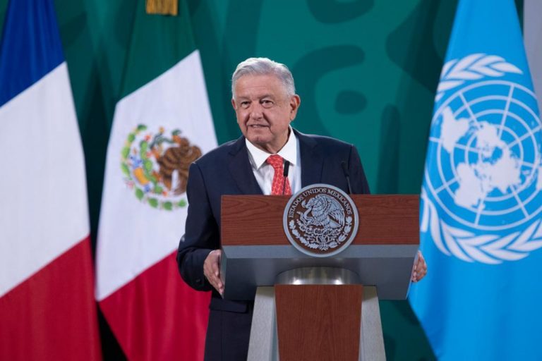  AMLO respetará veda electoral