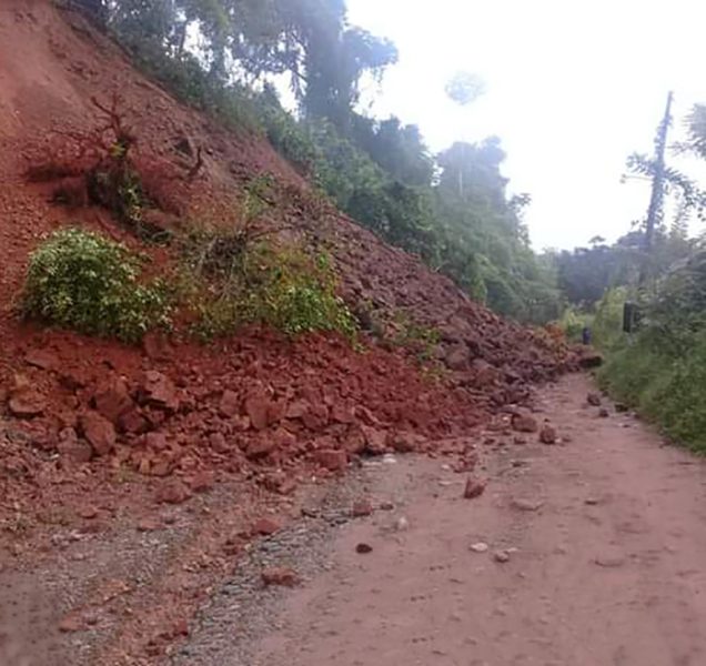 Poblaciones de Santiago Jocotepec, incomunicadas por lluvias y derrumbes
