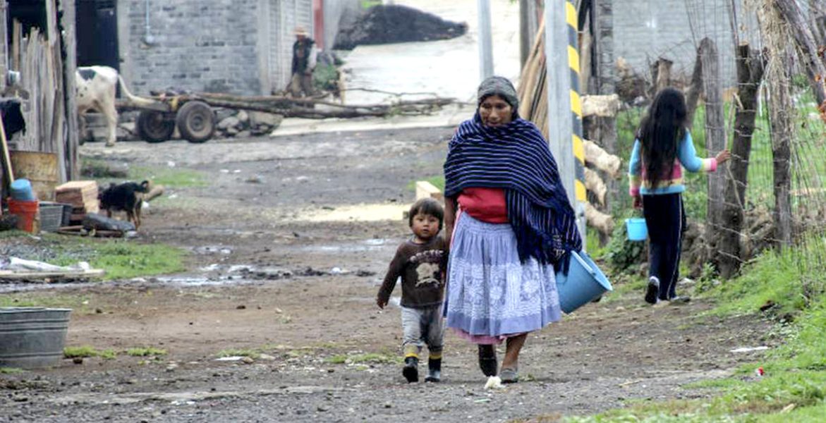 Disminuye pobreza extrema en Oaxaca, según Coneval