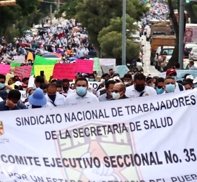 Marcha Sección 35 para exigir restitución de trabajadores despedidos