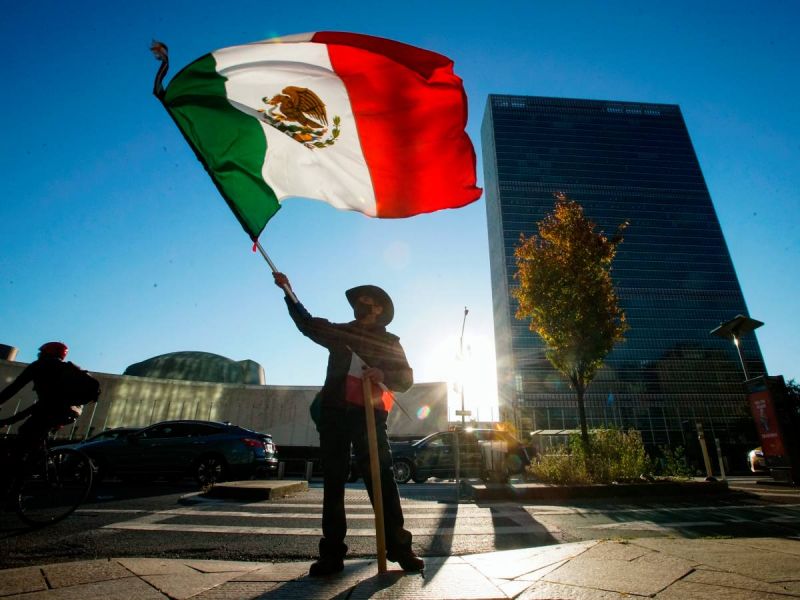 Entre banderas y mariachi, López Obrador ‘pone’ el toque mexicano en la ONU