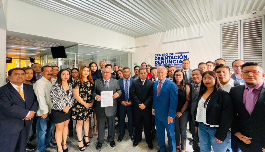  Exige justicia la Barra Oaxaqueña de Abogados para su agremiado Paco Villarreal