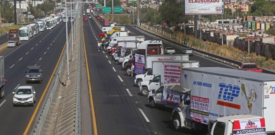 Transportistas alistan paro nacional y cierre de carreteras el 5 de febrero, por inseguridad